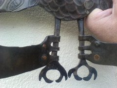 John Pearson. A superb quality Arts and Crafts Peacock wall sconce - Thumbnail 3