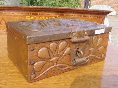 John Pearson. A good copper jewellery box - Thumbnail 2
