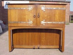 M H Baillie Scott for John Broadwood. An oak Arts and Crafts Manxman Piano - Thumbnail 1
