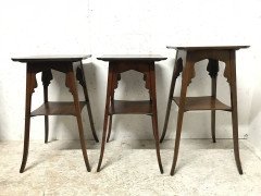 A good Anglo-Moorish sidetable - Thumbnail 1