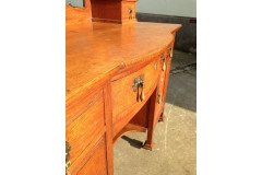 Shapland and Petter. An Arts and Crafts oak dressing table - Thumbnail 8
