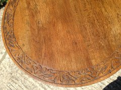Arthur Simpson. A good quality Arts and Crafts oak sidetable - Thumbnail 4
