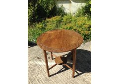 Arthur Simpson. A good quality Arts and Crafts oak sidetable - Thumbnail 5