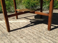 Arthur Simpson. A good quality Arts and Crafts oak sidetable - Thumbnail 6