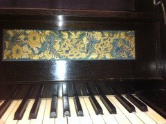 M H Baillie Scott for John Broadwood. An oak Arts and Crafts Manxman Piano - Thumbnail 15