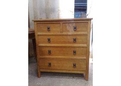 Alan Acornman Grainger. An oak chest of drawers with five drawers - Thumbnail 1