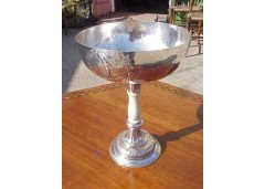 Birmingham Guild of Handicraft. A Guild of Handicraft silver cup with engraving of a skier to the bowl - Thumbnail 1