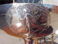 Birmingham Guild of Handicraft. A Guild of Handicraft silver cup with engraving of a skier to the bowl - Thumbnail 2