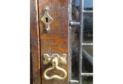 A Good Quality Arts and Crafts Small Oak Sideboard/dresser - Thumbnail 8