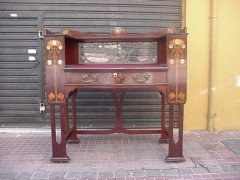 Shapland and Petter. A fantastic mahogany desk inlaid with stylised flowers of various fruit woods - Thumbnail 1