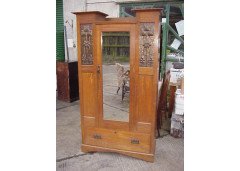 Shapland and Petter. A near pair of Arts and Crafts oak single wardrobes - Thumbnail 10