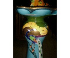 A jardinere and stand with Peacock decoration made at the Thomas Forrester factory in Longton. - Thumbnail 2