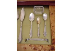 WMF. A rare Art-Deco Silver plated cutlery service for 12, in the original cabinet - Thumbnail 15