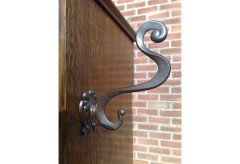 Shapland and Petter. An Arts and Crafts oak hallstand - Thumbnail 13