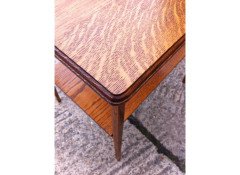 A good quality Arts and Crafts oak side table on square tapering legs united by a lower shelf - Thumbnail 5