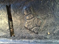 Thomas Jeckyll. An Anglo-Japanese brass and cast iron fender - Thumbnail 7