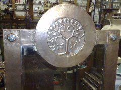 An Arts and Crafts copper mirror with blue Ruskin jewels - Thumbnail 4