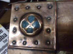 An Arts and Crafts copper mirror with blue Ruskin jewels - Thumbnail 10
