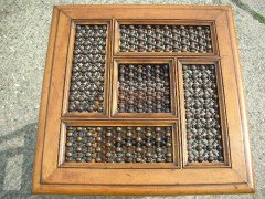 Liberty and Co. A good quality Moorish sidetable - Thumbnail 4