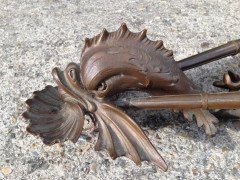 An exceptional pair Bronze wall lights of a Merboy riding a mythical Dolphin - Thumbnail 5