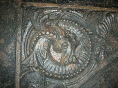 Aesthetic Movement Fireplace with Stylised Dragons & Repeating Sun Flowers - Thumbnail 4