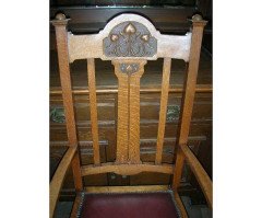 Shapland & Petter, a Set of Six Arts & Crafts Oak Dining Chairs with Two Carvers - Thumbnail 4