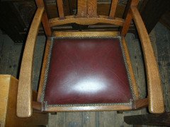 Shapland & Petter, a Set of Six Arts & Crafts Oak Dining Chairs with Two Carvers - Thumbnail 9