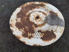 French Art Deco Iron Cafã© or Bistro Circular Dining Table with Perforated Top - Thumbnail 2