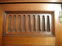 Gillows of Lancaster, an Aesthetic Movement Walnut Armoire Wardrobe Compactum - Thumbnail 5