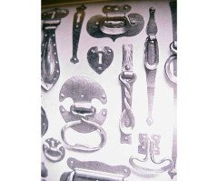 Morris & Co Attr. an Arts & Crafts Oak Treble Linen Press, Metalwork by Rathbone - Thumbnail 11
