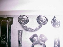 Morris & Co Attr. an Arts & Crafts Oak Treble Linen Press, Metalwork by Rathbone - Thumbnail 13