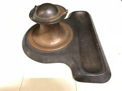 C. F. A. Voysey, attributed. Made by Richard Rathbone, an Arts & Crafts Copper Inkstand - Thumbnail 2