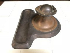 C. F. A. Voysey, attributed. Made by Richard Rathbone, an Arts & Crafts Copper Inkstand - Thumbnail 4