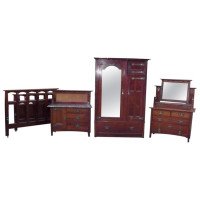 E. A. Taylor, attributed. Wylie & Lochhead Arts & Crafts Four-Piece Mahogany Bedroom Suite