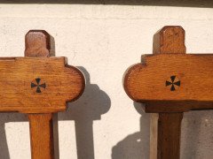 Sopworth & Son. 5 English Gothic Revival Oak Dining Chairs with Ebonized Inlays - Thumbnail 12
