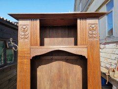 Shapland & Petter, Style of M. H. Baillie Scott, an Arts & Crafts Oak Hall Cupboard - Thumbnail 4