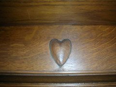 Arts & Crafts Oak Fire Surround by Shapland and Petter with Five Carved Hearts - Thumbnail 6
