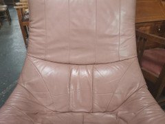 Gerard Van Den Berg for Montis, a Pale Pink 'Mantis' Swivel Armchair - Thumbnail 9