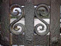 M. H. Baillie Scott Attributed, a Hand Forged Iron Grate with Integrated Andirons - Thumbnail 5