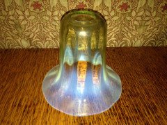 A Single Arts and Crafts Vaseline/Uranium Glass Shade. - Thumbnail 3