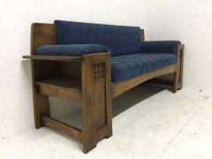 An Architectural Oak Settee or Sofa in the Style of Charles Rennie Mackintosh - Thumbnail 4