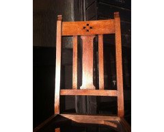 Wylie & Lochhead Attri. a Pair of Glasgow School Arts & Crafts Oak Dining Chairs - Thumbnail 3