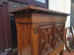 English Arts & Crafts, Craftsman- Made Court Cupboard with Blacksmith Handle - Thumbnail 9