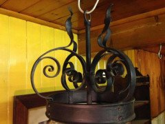 English Arts & Crafts Iron Lantern with Flaming Tendrils & Original Glass Liner - Thumbnail 3