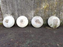 Willy Guhl for Eternit, 2 Pairs Mid- Century Modern Concrete Garden Dish Planters - Thumbnail 9