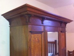 Liberty & Co Arts & Crafts Oak Bedroom Pair with Wardrobe & Matching Double Bed - Thumbnail 3