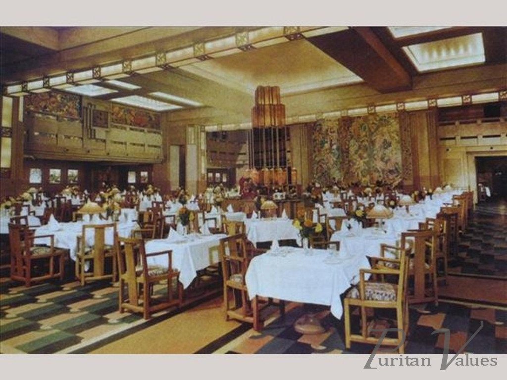 Brankwyn_dining_room_on_the_HH_Empress_of_Great_Britain_master