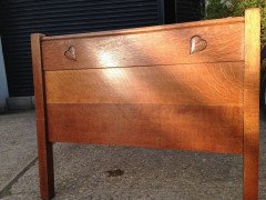 Heals, Near Pair of Arts & Crafts Single Oak 3 Foot Wide Beds with Carved Hearts - Thumbnail 5