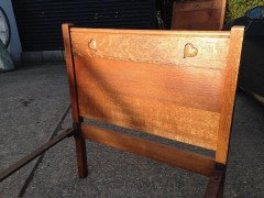Heals, Near Pair of Arts & Crafts Single Oak 3 Foot Wide Beds with Carved Hearts - Thumbnail 6