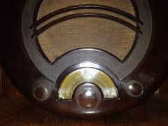 Ekco AD36 All Electric Bakelite Radio, Designed by E.K Cole - Thumbnail 9